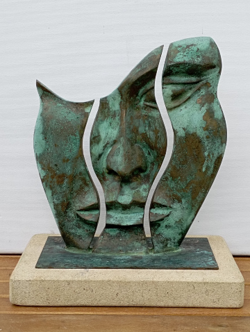 Head in Waves